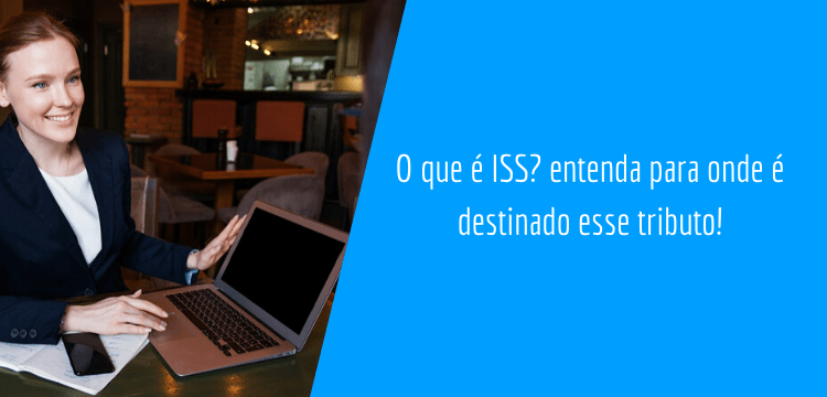 mulher vendo no computador o que é ISS