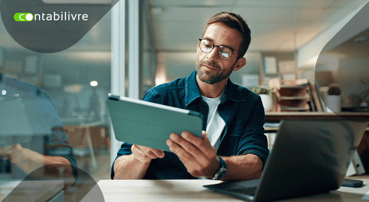Descubra como migrar para a contabilidade online sem complicações e aproveite os benefícios dessa mudança para sua empresa.